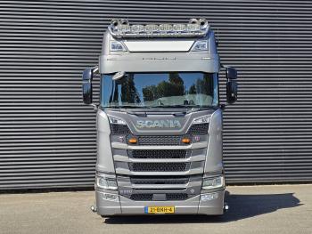 Scania S520 V8 4X2 / 2 TANKS / FULL AIR / RETARDER
